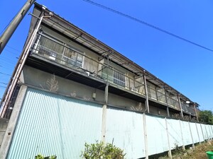 石栄コ－ポ　１号館外観写真