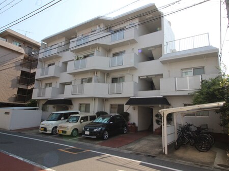 シャロンド成城(401)外観写真