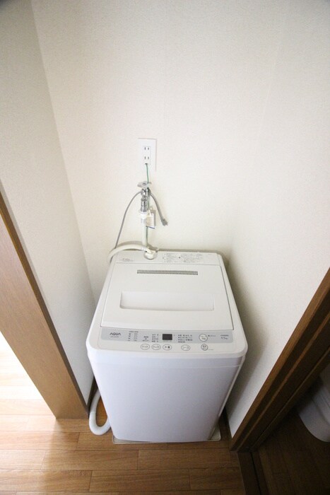 リリーハイツの洗濯機置場