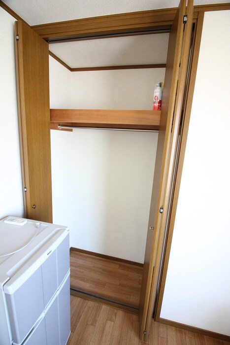 物件内観写真14　(収納)