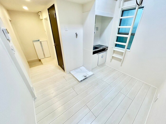 物件内観写真8　(居室)