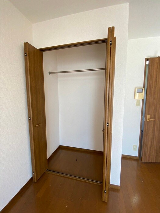 物件内観写真8　(収納)