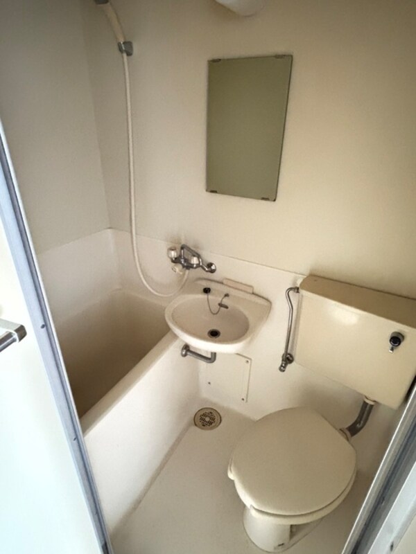 バス／シャワールーム等