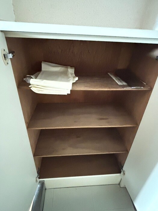 物件内観写真15　(靴箱)