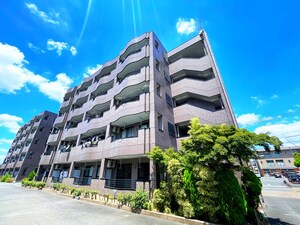 マ－ガレットガ－デンⅡ外観写真