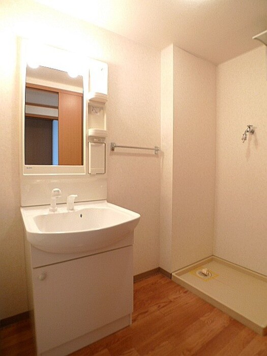 物件内観写真15　(洗面)