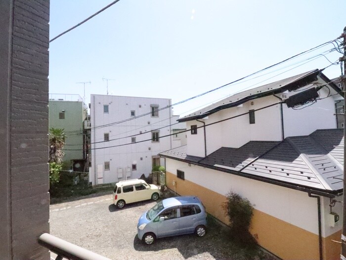 物件内観写真16　(室内からの展望)