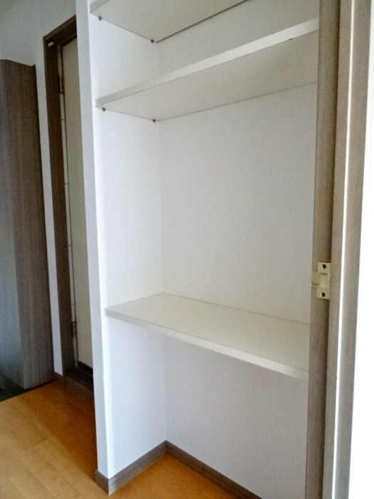 物件内観写真9　(収納)