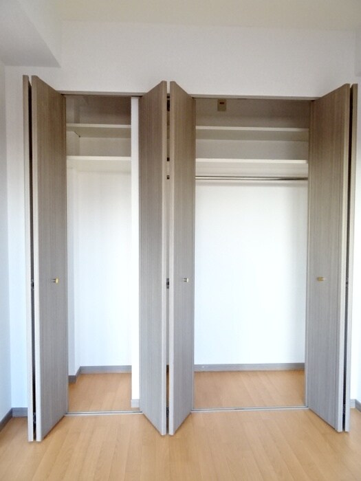 物件内観写真10　(収納)