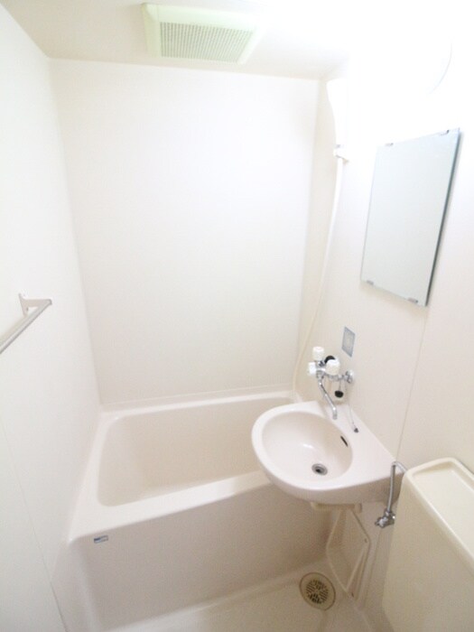 物件内観写真11　(バス／シャワールーム等)