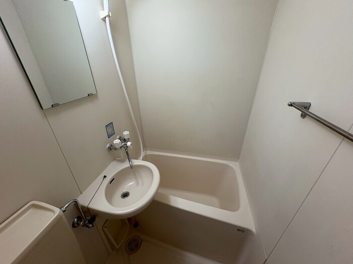 物件内観写真11　(バス／シャワールーム等)