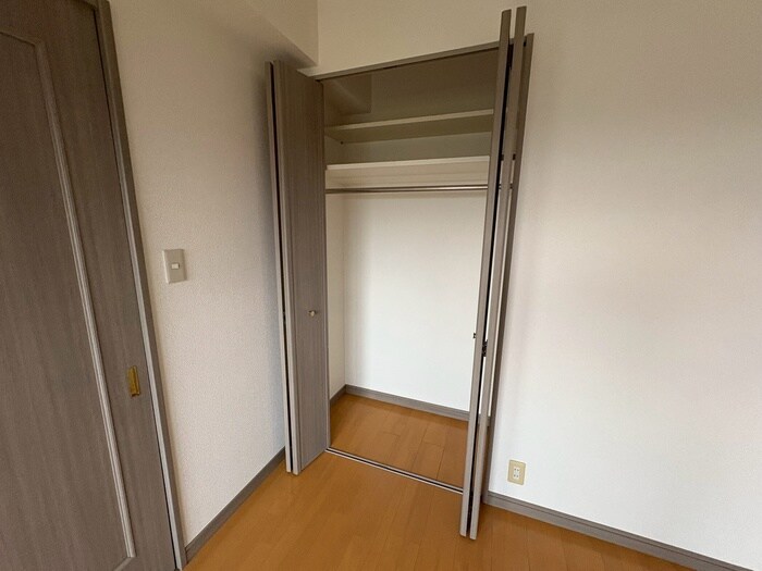 物件内観写真18　(収納)