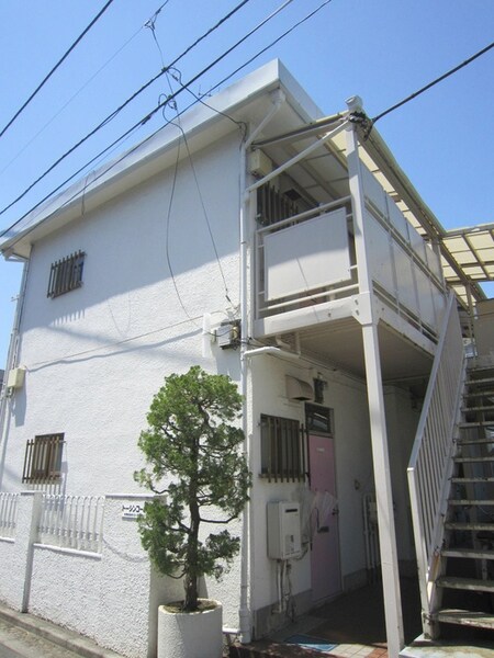 トーシンコーポ新井外観写真