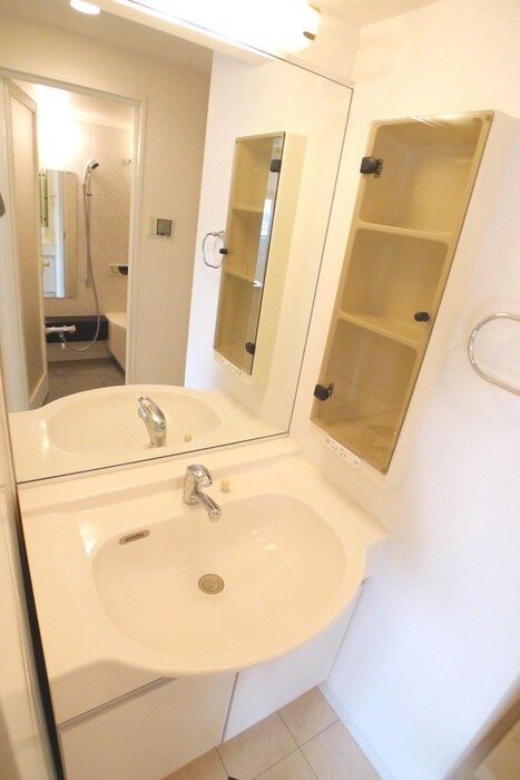 物件内観写真13　(洗面)