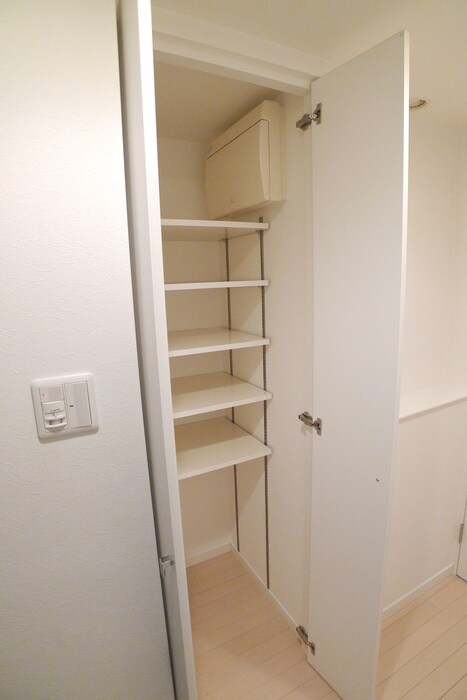 物件内観写真15　(靴箱)