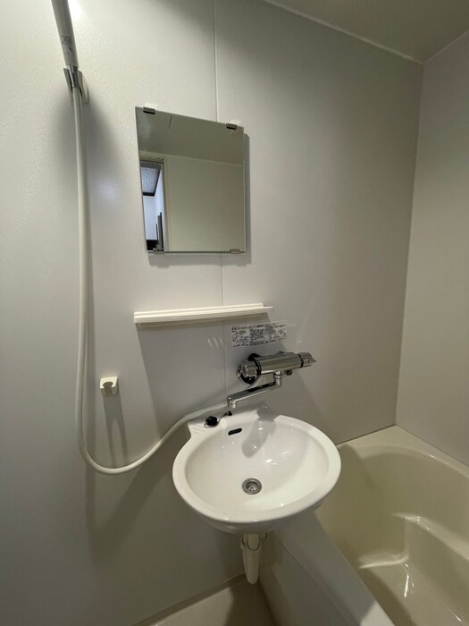 物件内観写真13　(洗面)