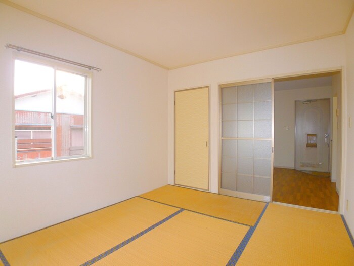 物件内観写真11　(居室)