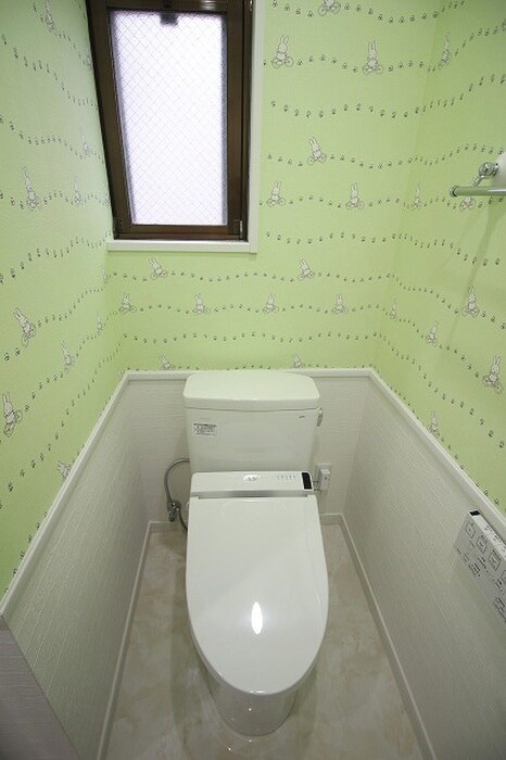 物件内観写真15　(トイレ)