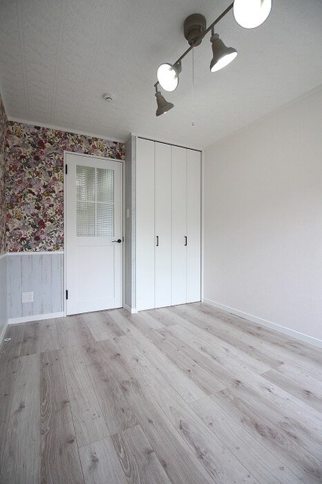 物件内観写真18　(居室)