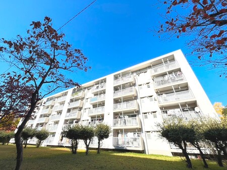 烏山北住宅１９号棟(304)外観写真