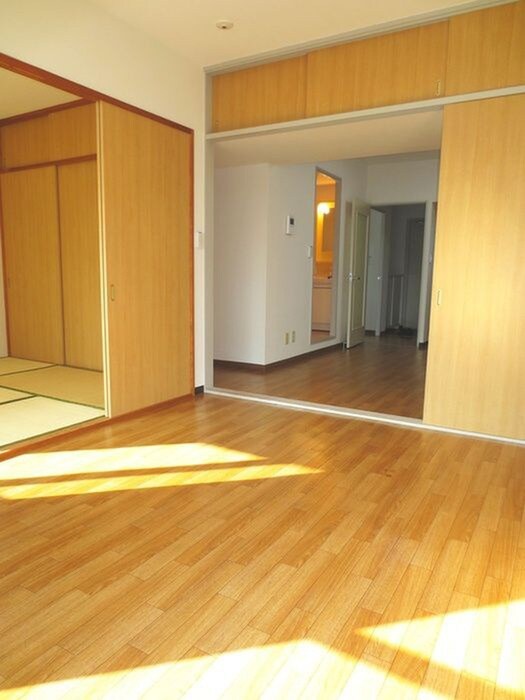 物件内観写真7　(居室)