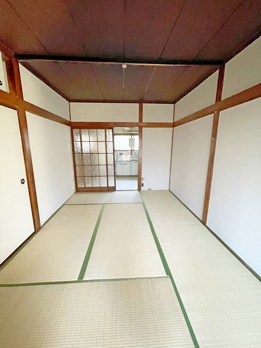 物件内観写真8　(居室)