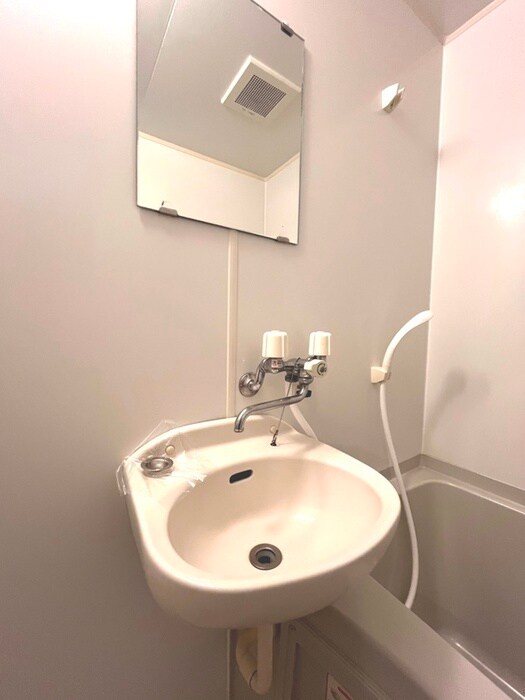 物件内観写真10　(洗面)