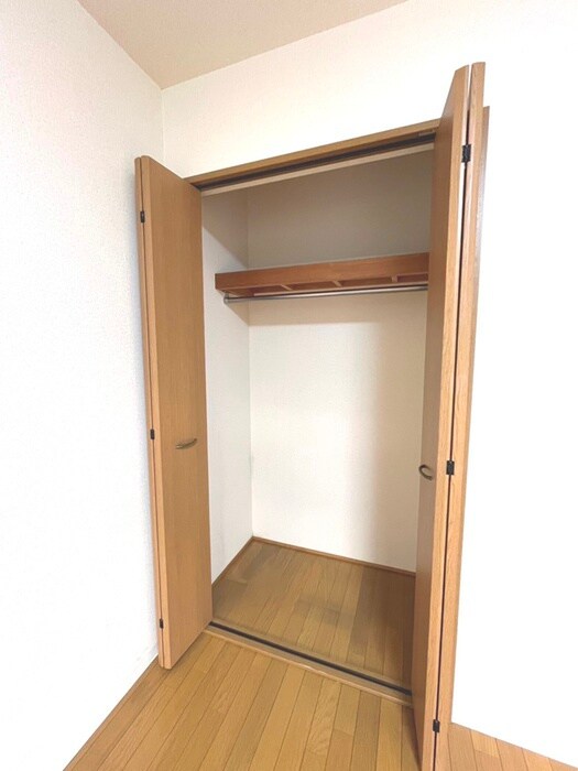 物件内観写真14　(収納)