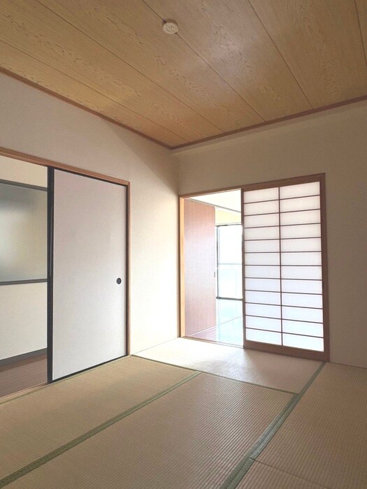 物件内観写真14　(居室)