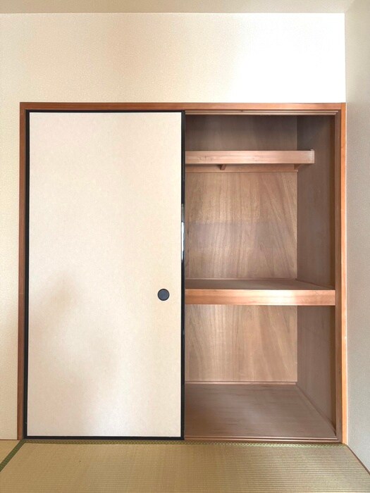 物件内観写真21　(収納)