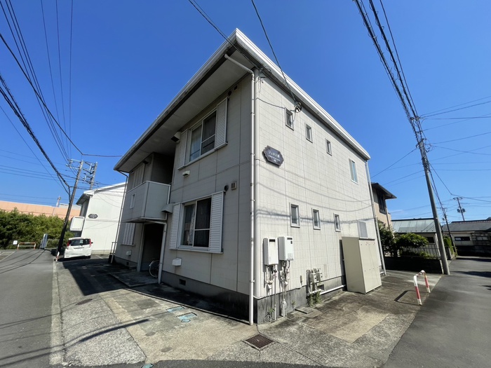 ジュネス原