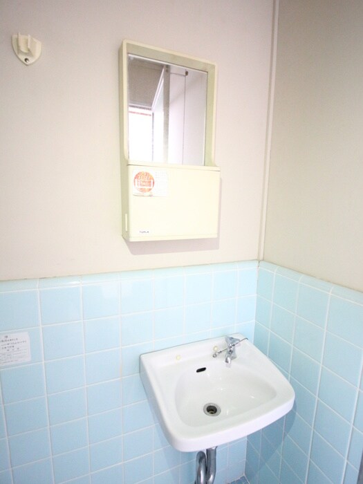 物件内観写真12　(洗面)