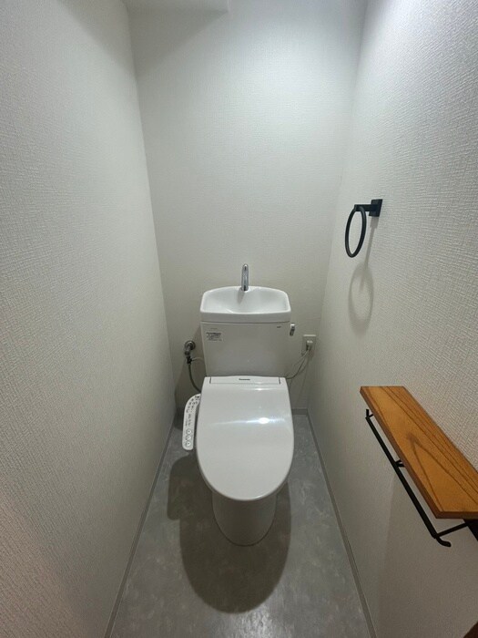 物件内観写真13　(トイレ)