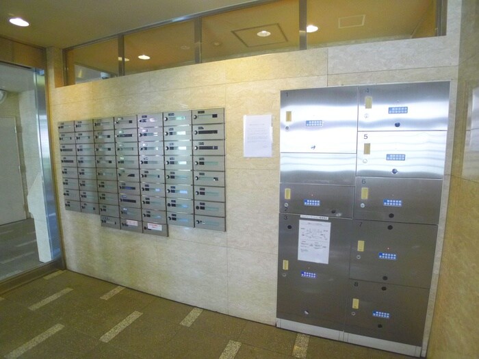 物件外観写真4　(建物設備)