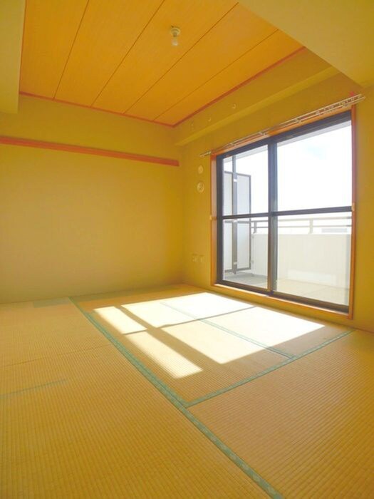 物件内観写真10　(居室)