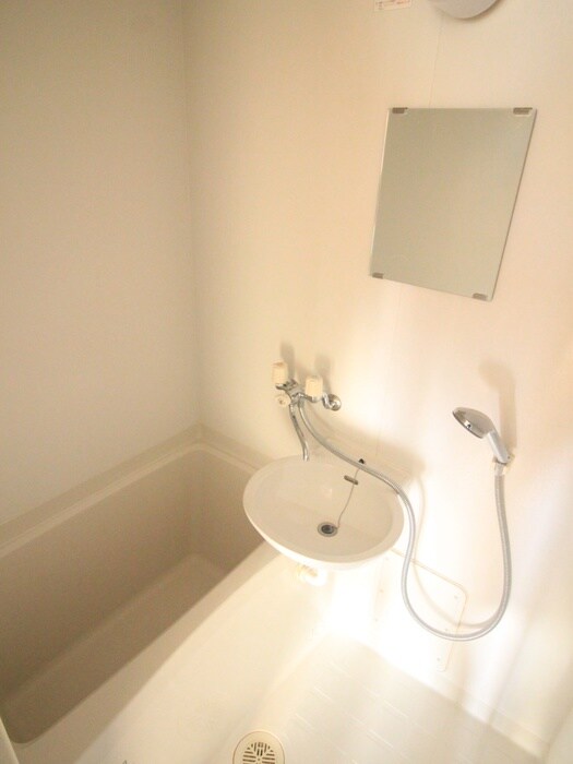 物件内観写真8　(バス／シャワールーム等)