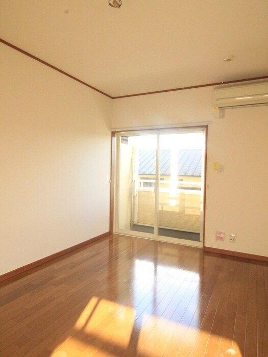 物件内観写真20　(居室)