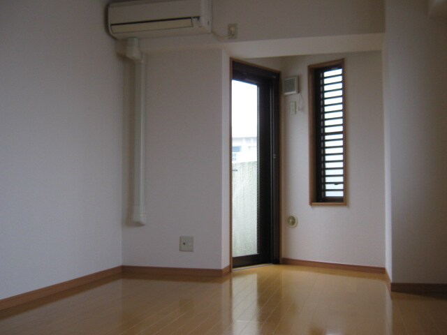 物件内観写真8　(内観写真)