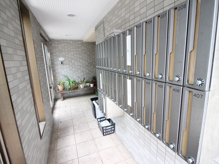 物件外観写真6　(建物設備)