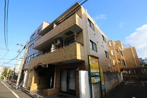 ﾗｲｵﾝｽﾞﾏﾝｼｮﾝ学芸大学第三(301)外観写真