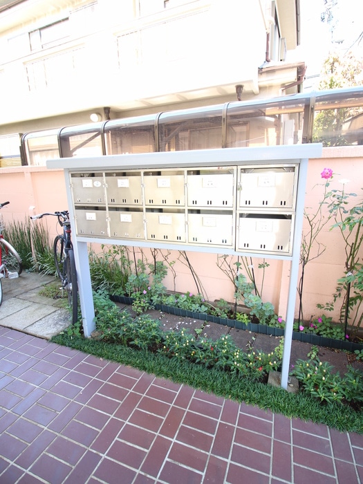 物件外観写真4　(建物設備)