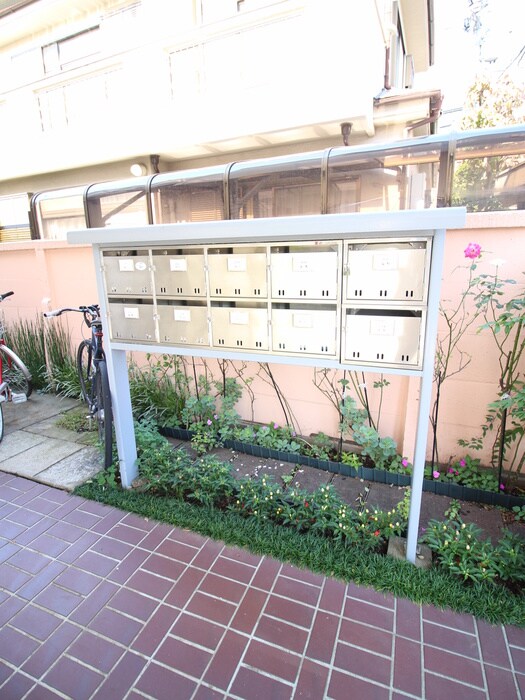 物件外観写真4　(建物設備)