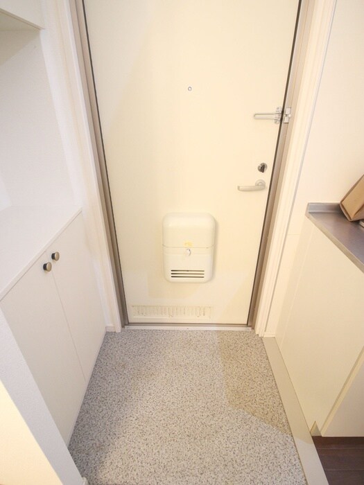 物件内観写真22　(玄関)