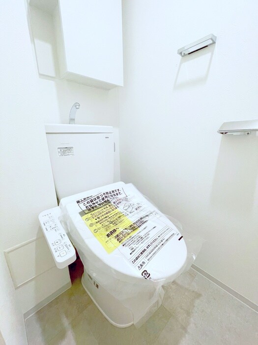 物件内観写真13　(トイレ)