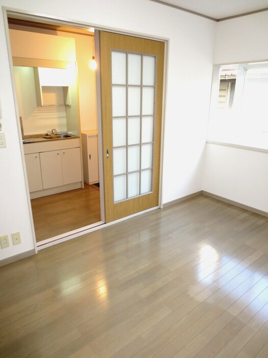 物件内観写真12　(居室)