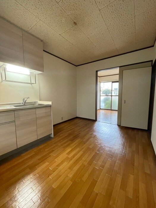 物件内観写真8　(内観写真)