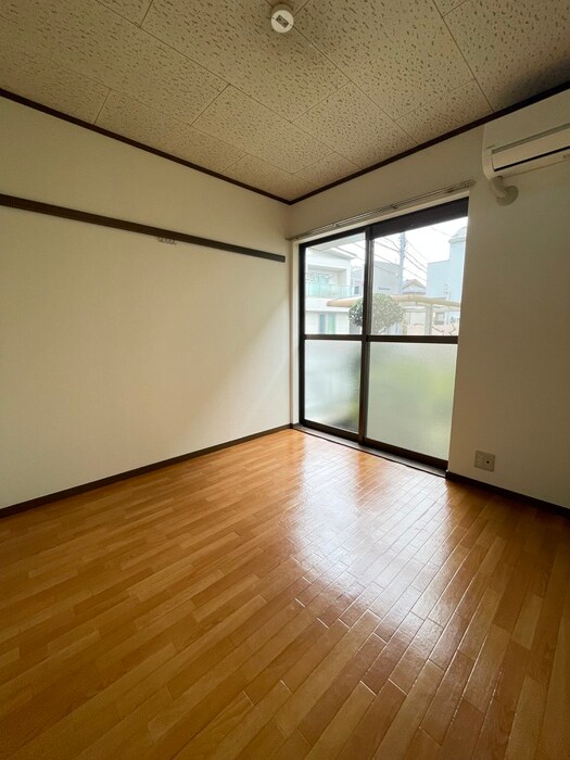 物件内観写真11　(居室)