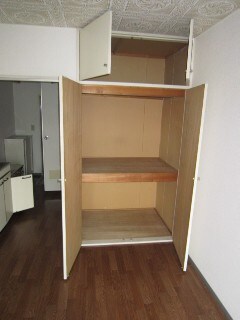 物件内観写真12　(収納)