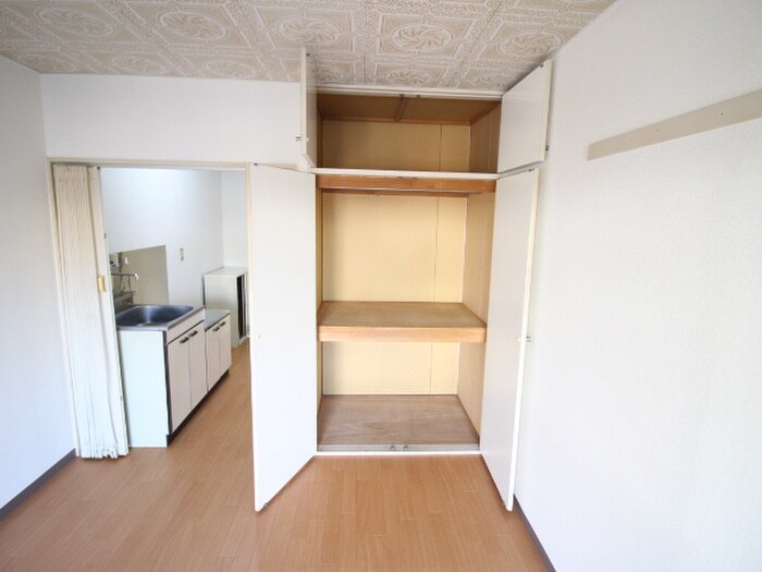 メゾンリバーサイドの収納