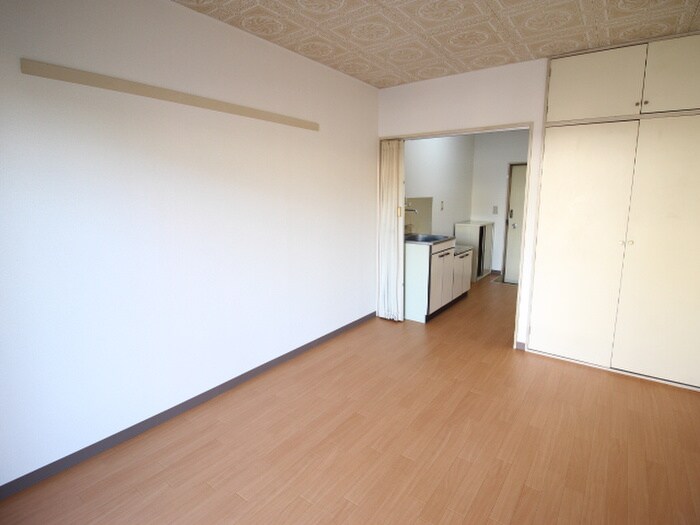 物件内観写真18　(居室)